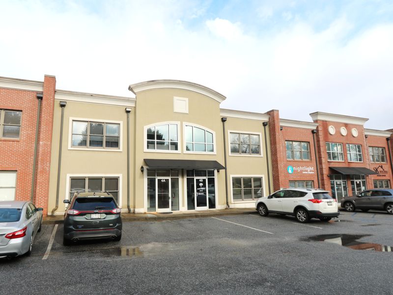 Office at 955 W Wade Hampton Blvd, Ste 4-B in Greer sold